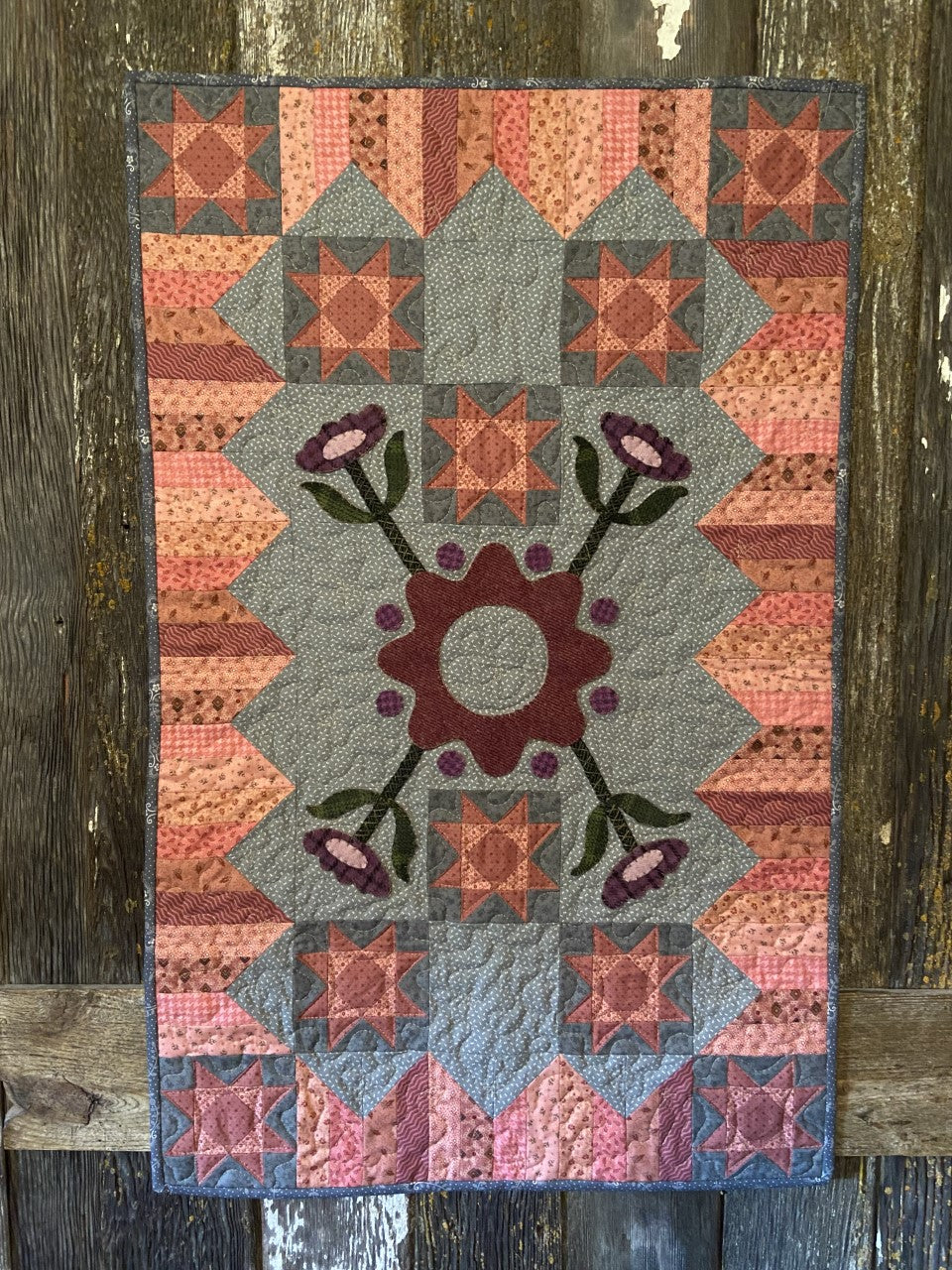 Shining Star Wool Applique Quilt Pattern - PDF