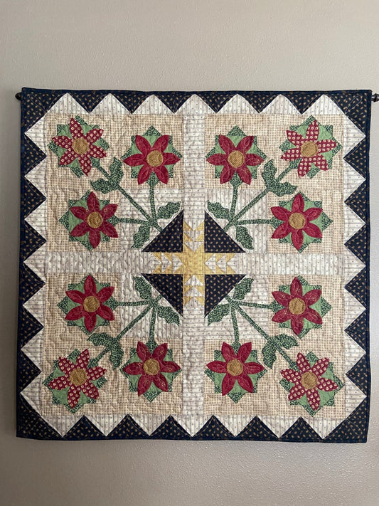 winter Christmas wall hanging table topper applique quilt pattern