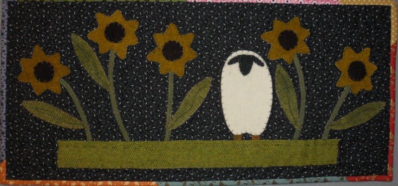 Wool applique on fabric quilt pattern table runner wall hanging