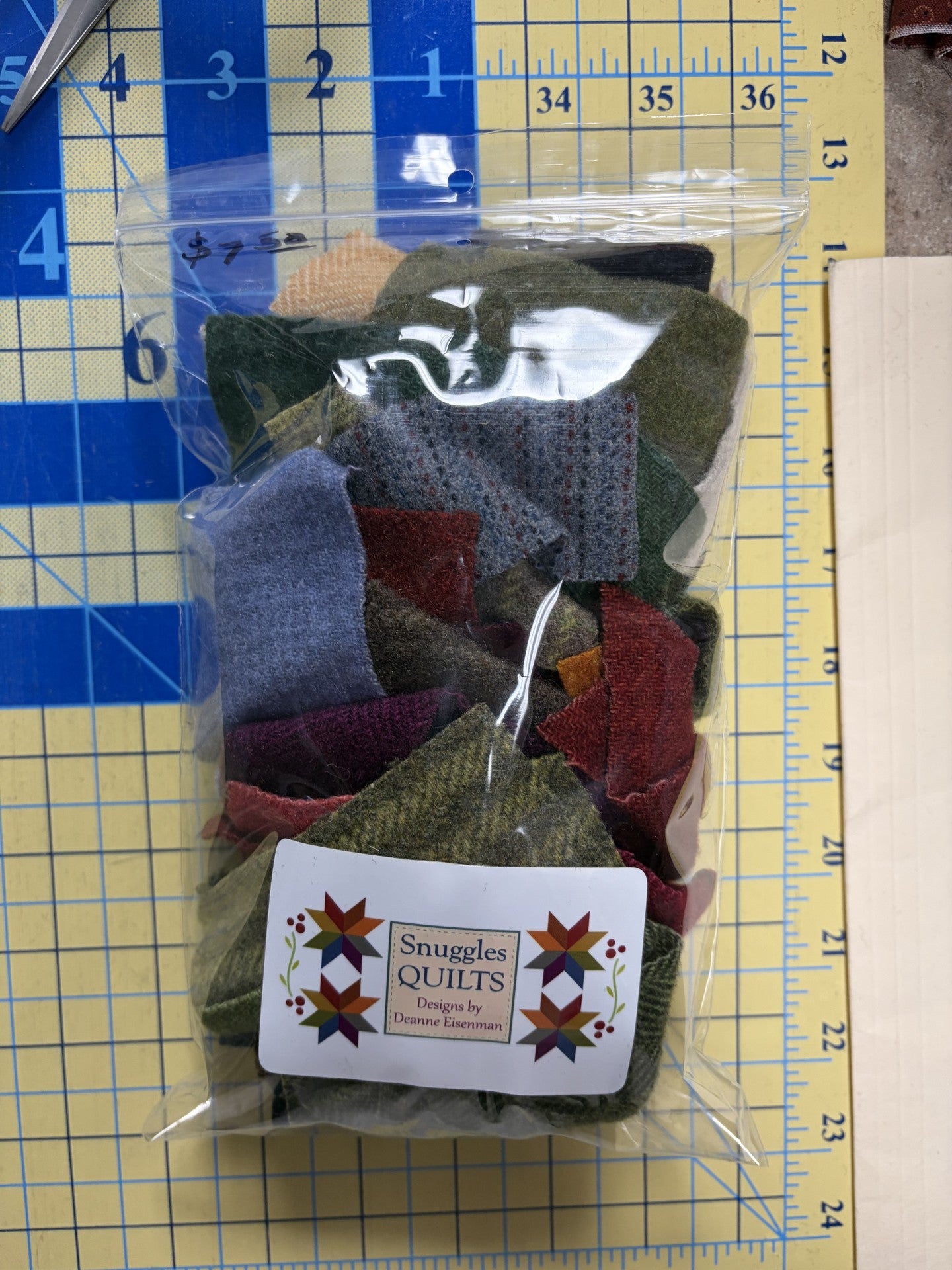 Wool Scrap Grab Bag - 3 Ounce
