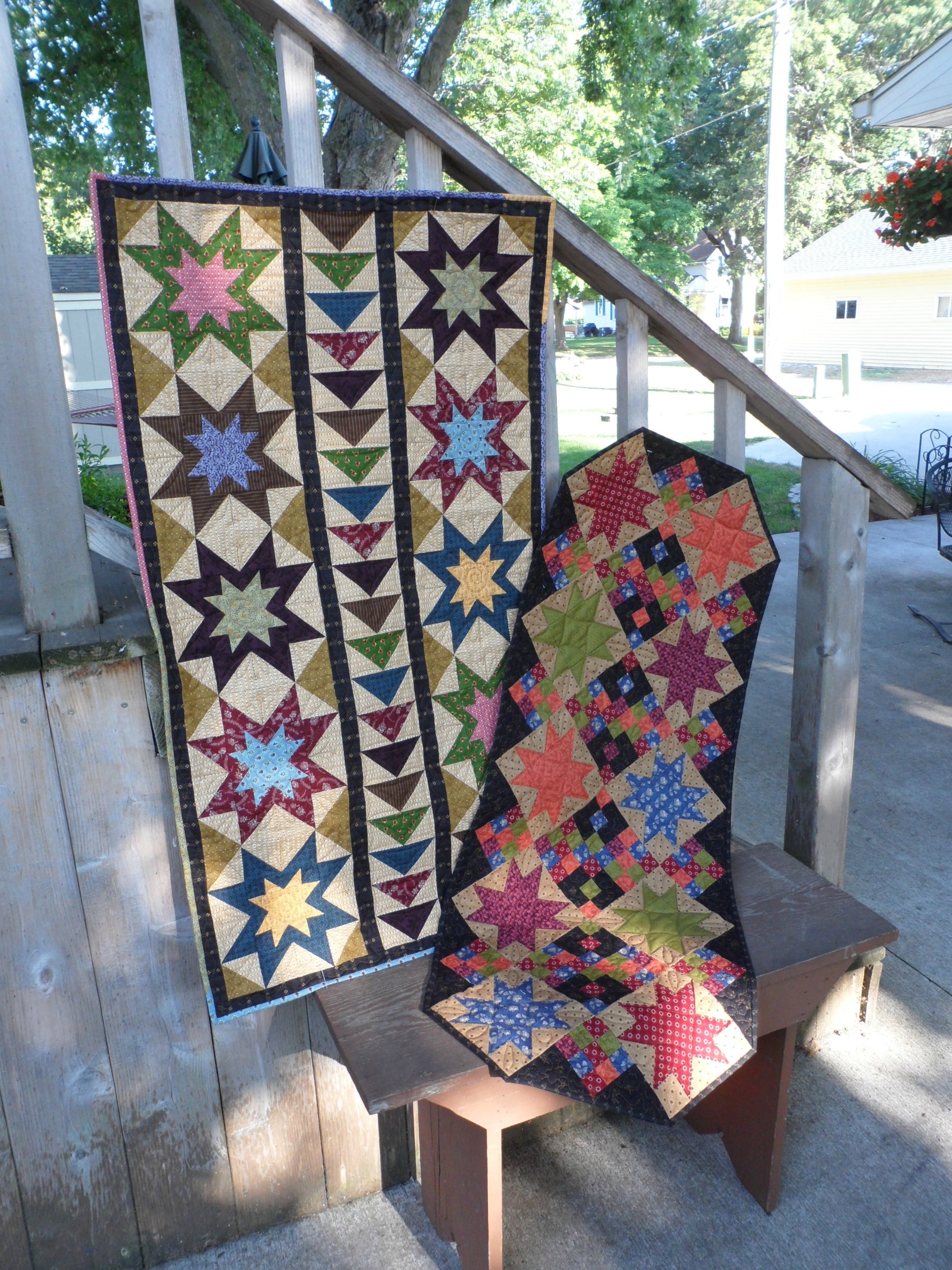 scrappy quilt pattern for table runners fat quarter friendly