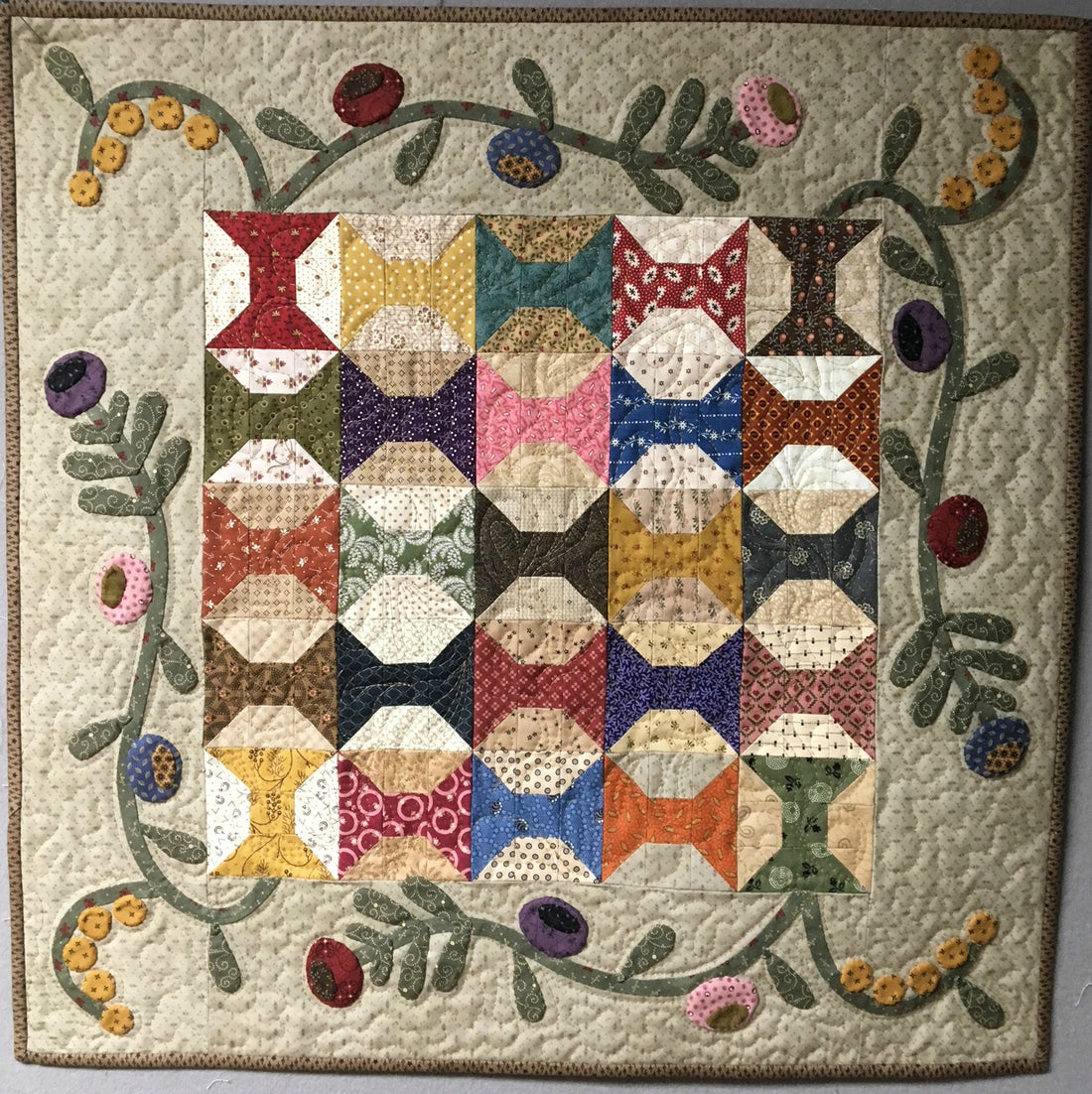 Bloomin' Spools Quilt Pattern – Snuggles Quilts