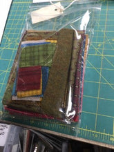 Load image into Gallery viewer, fabric and wool kit for mini Snugg-let wool applique pattern